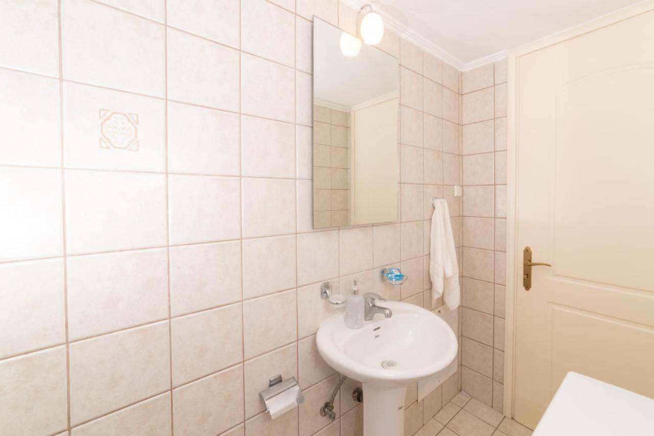 Bluewind Apartments - Near The Sea Kissamos Room photo